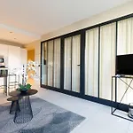 Marriott Area Superb 1 Bedroom
