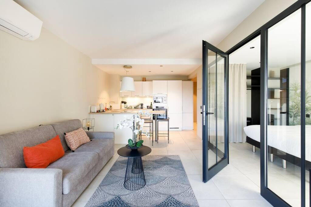 Marriott Area Superb 1 Bedroom Appartement *