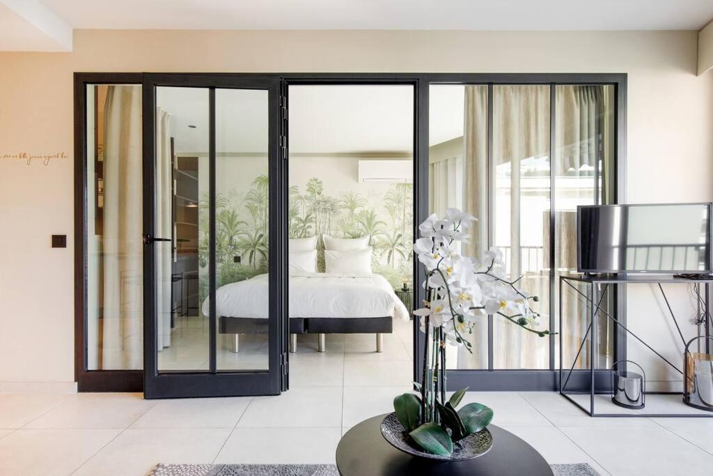 Marriott Area Superb 1 Bedroom Appartement